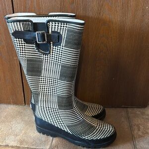 Sperry Rainboots